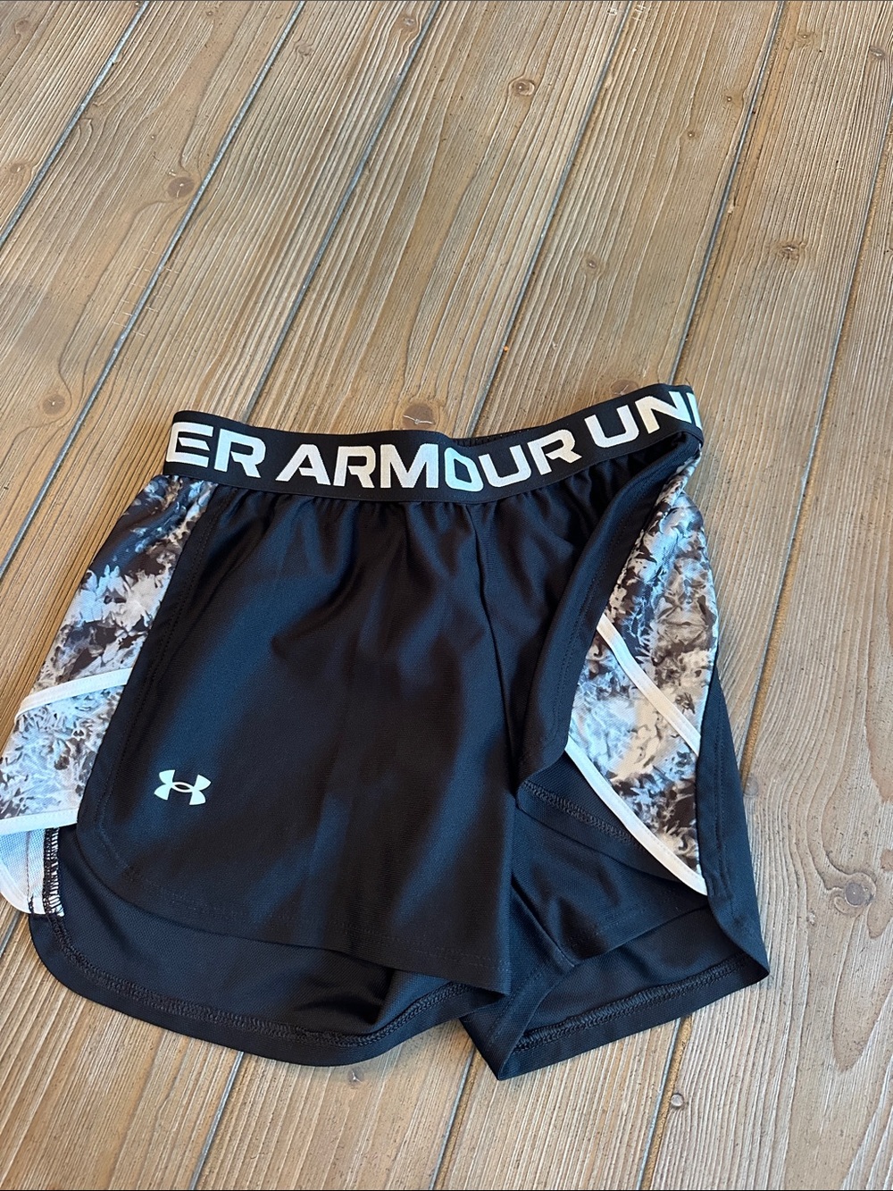 Under Armour Black Women's Athletic Shorts with Branded Waistband